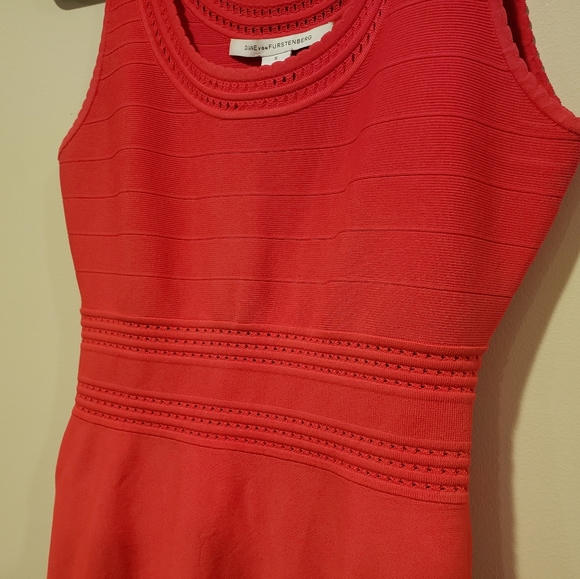 Diane Von Furstenburg Red Dress size small - Picture 5 of 7